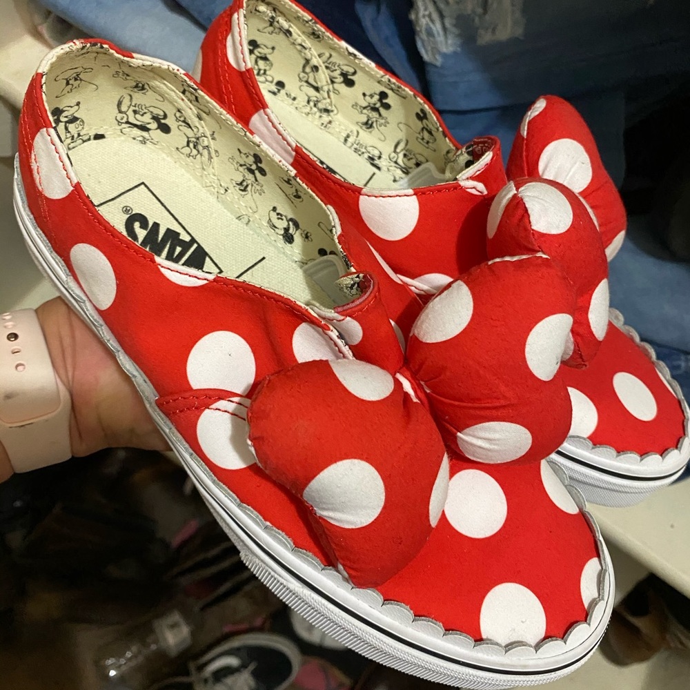 Minnie Mouse Vans